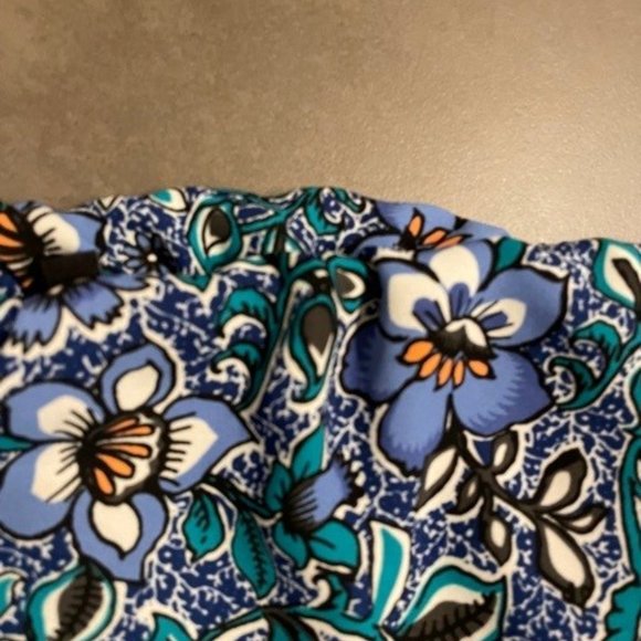 Express Sleeveless Dress - Picture 5 of 7